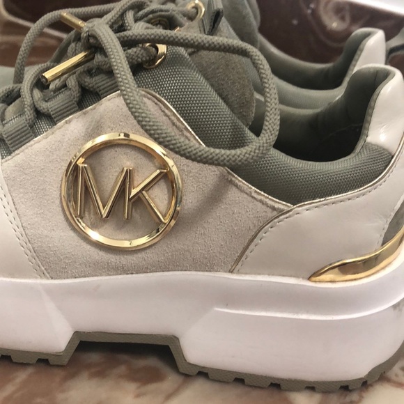 Michael kors size 5 - Picture 6 of 8